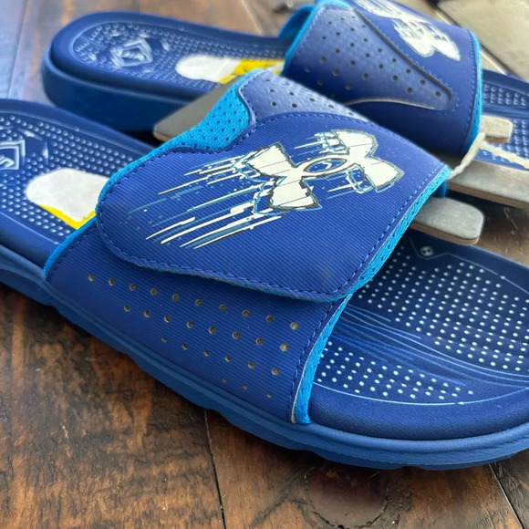 Under Armour Slides - Picture 3 of 6